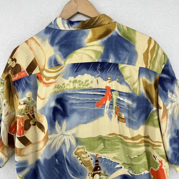 TOMMY BAHAMA Shirt Men L Silk Camp Hawaiian Cocktails Guitar Bartender Camp - Picture 5 of 16